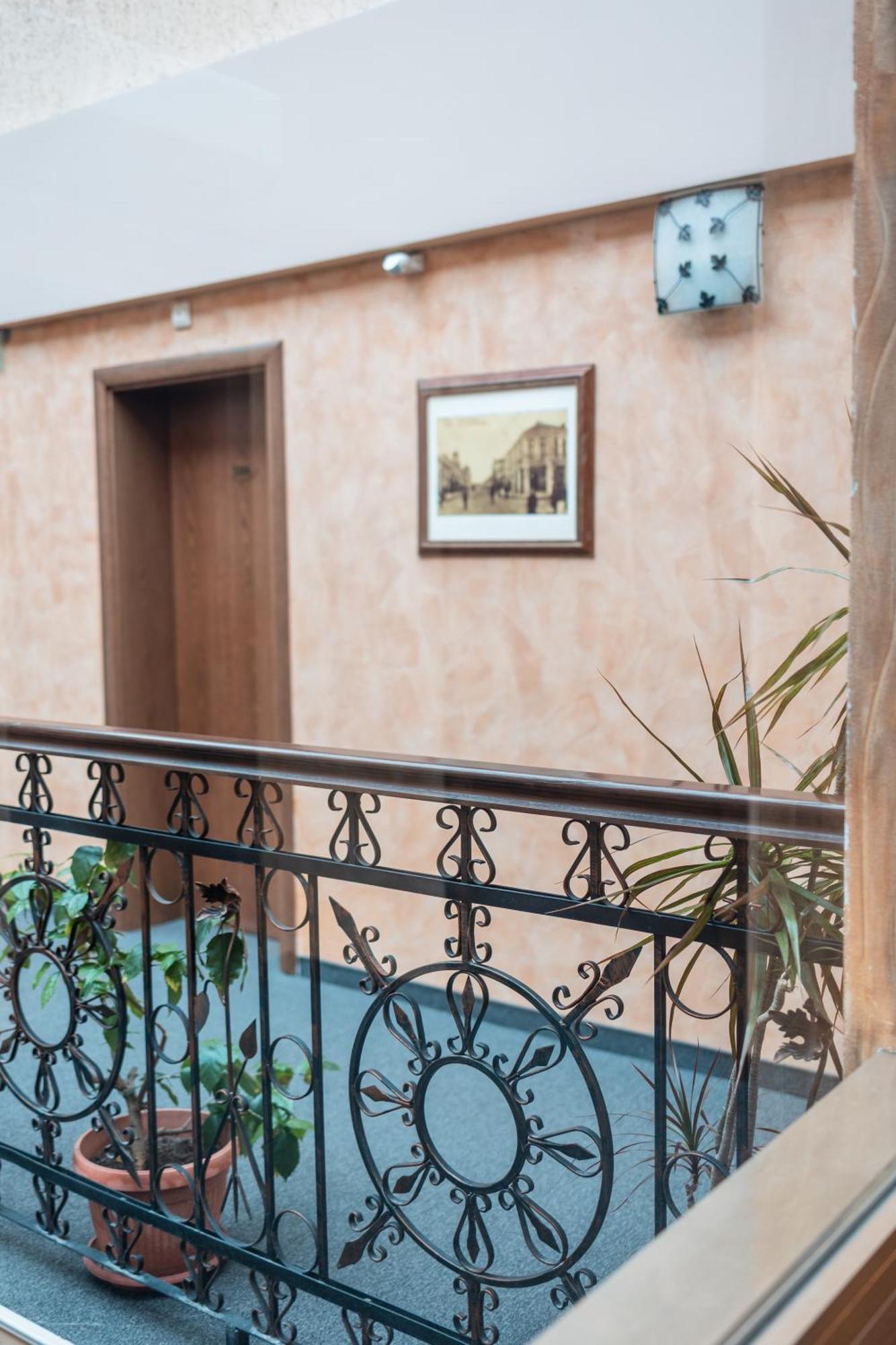 Hotel Neptun Vidin Exterior photo