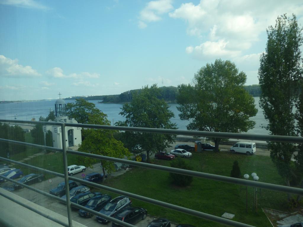 Hotel Neptun Vidin Exterior photo
